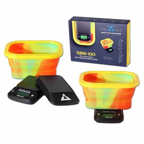 On Balance SBM 100g x0.01g Mini Silicone Bowl Digital Pocket Scale Rasta Colours